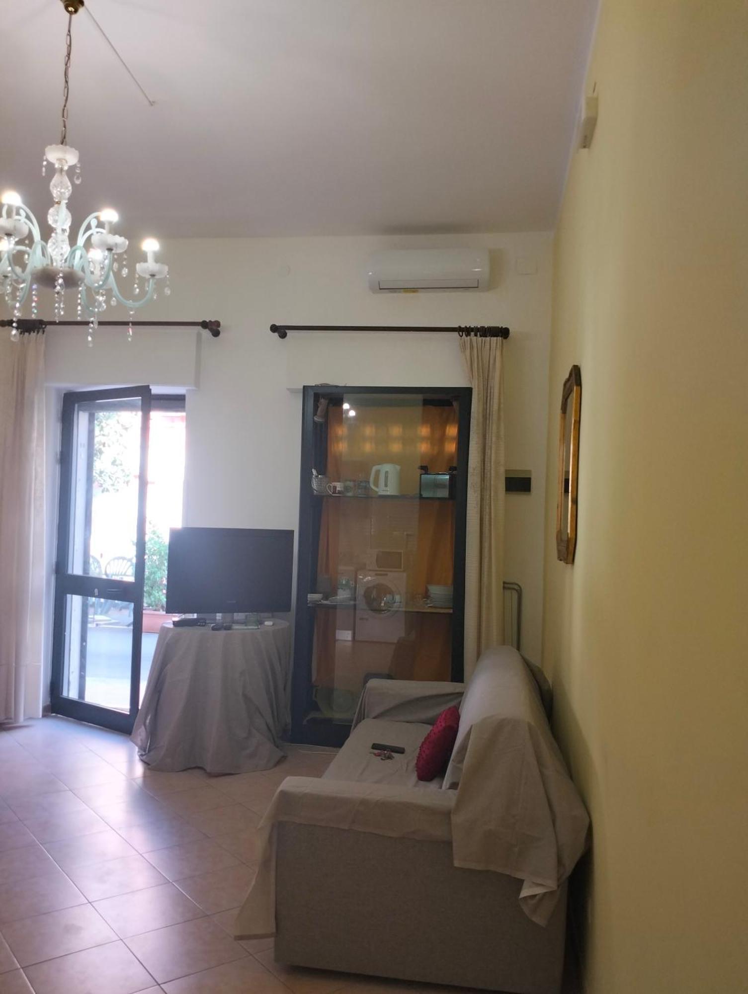 Casa Nicole - Letojanni Taormina Apartment ภายนอก รูปภาพ