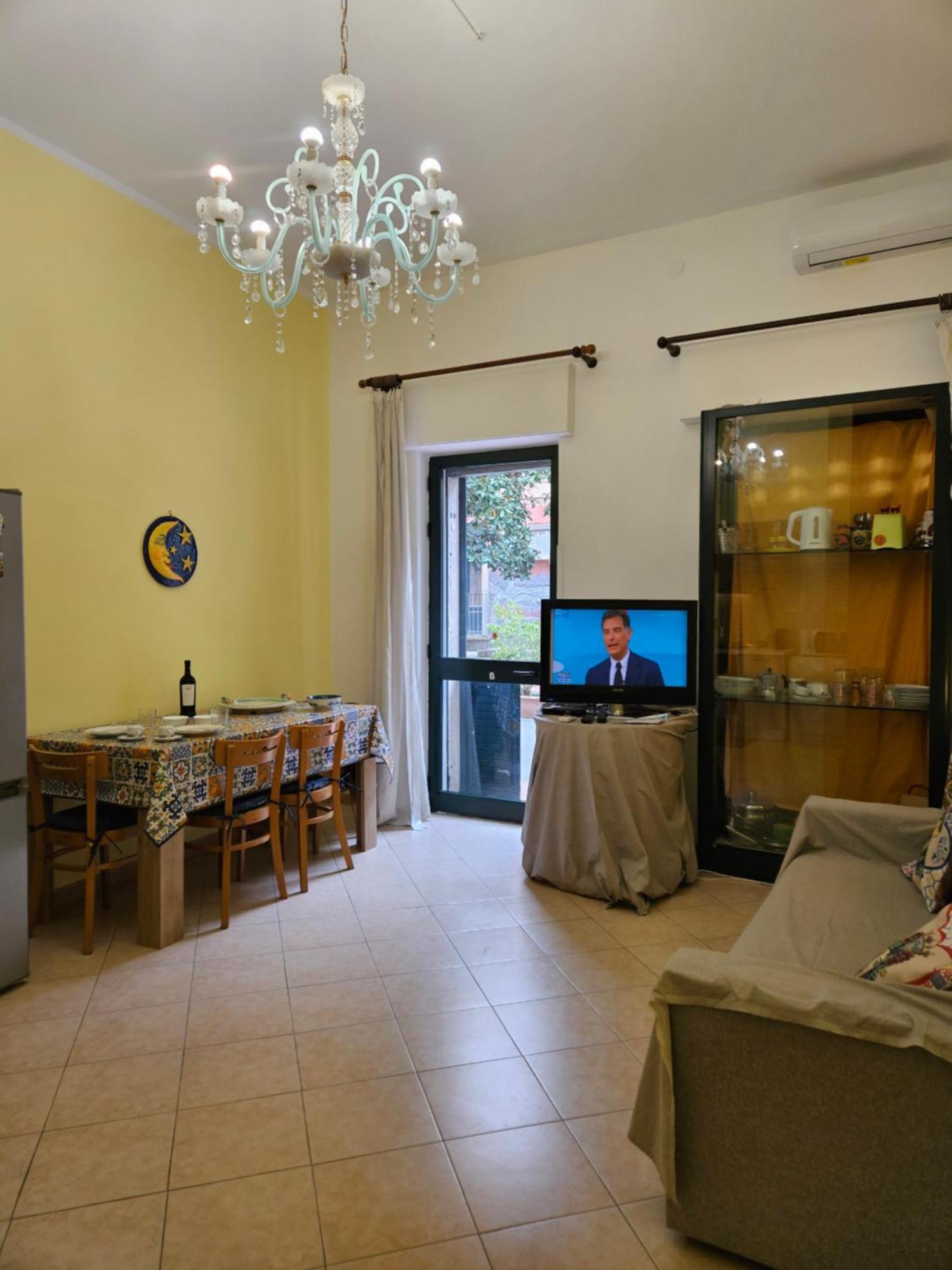 Casa Nicole - Letojanni Taormina Apartment ภายนอก รูปภาพ