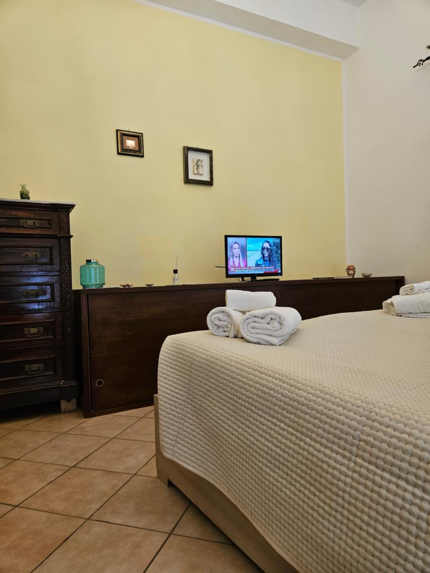 Casa Nicole - Letojanni Taormina Apartment ภายนอก รูปภาพ