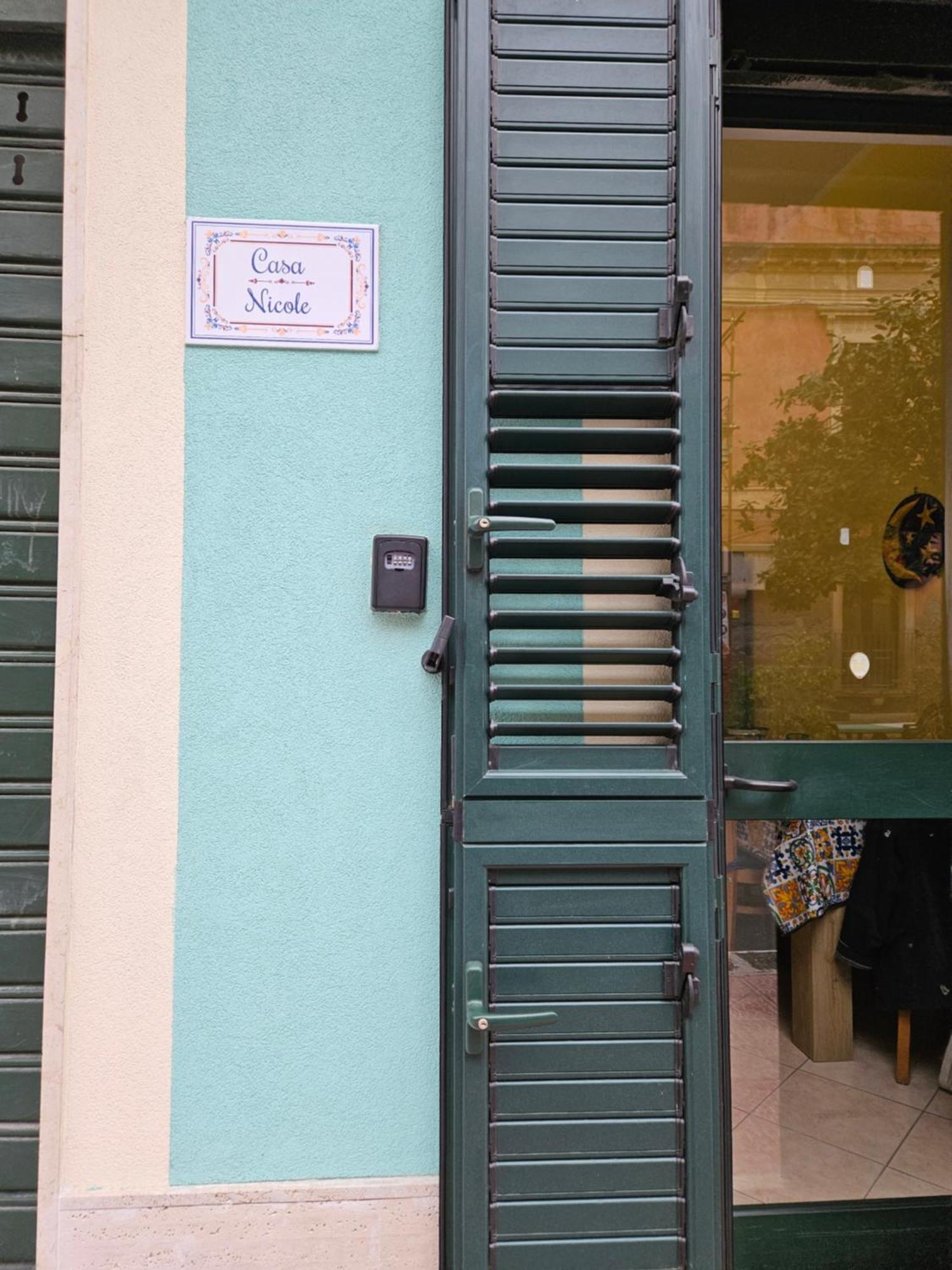 Casa Nicole - Letojanni Taormina Apartment ภายนอก รูปภาพ