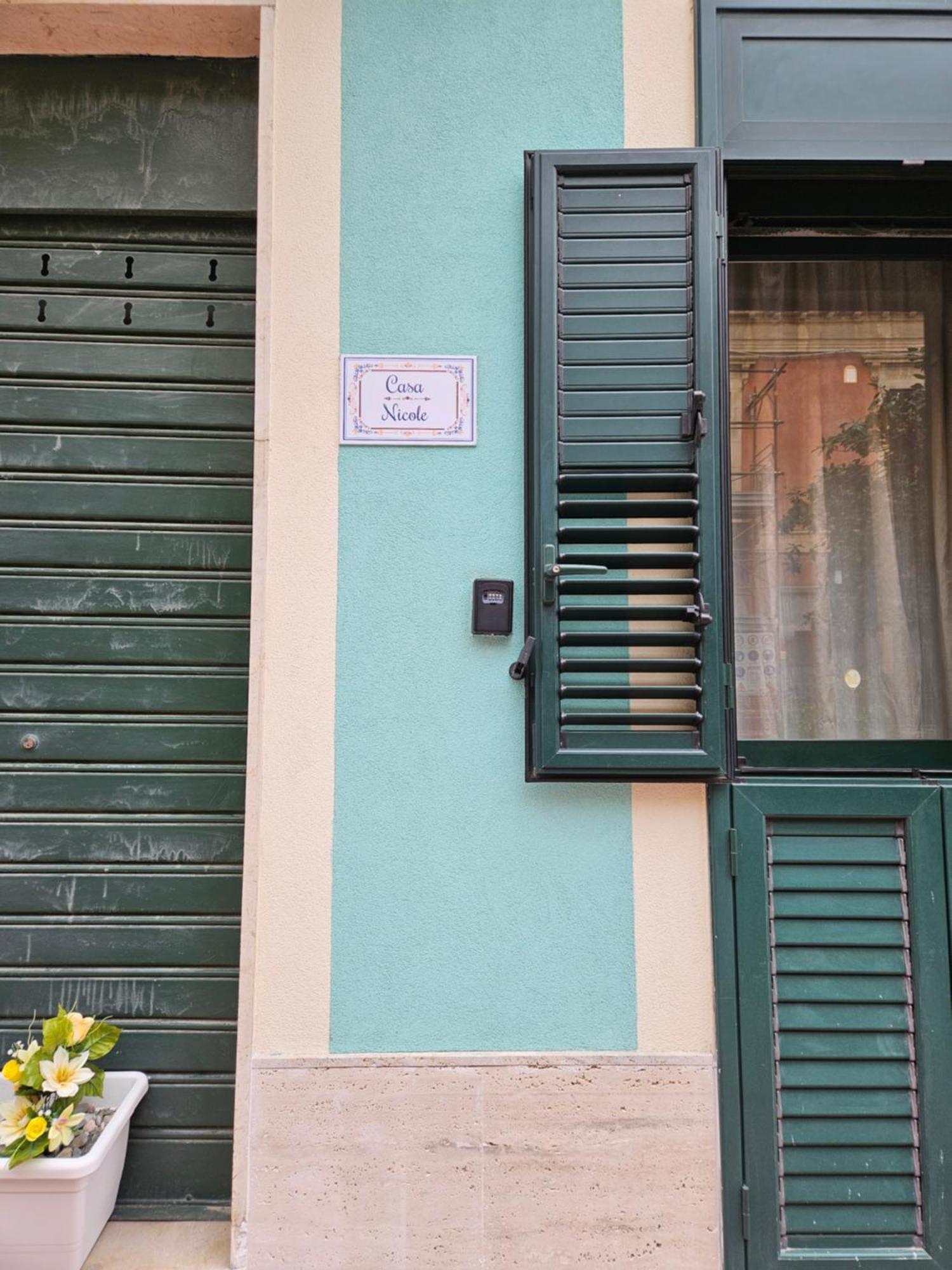 Casa Nicole - Letojanni Taormina Apartment ภายนอก รูปภาพ