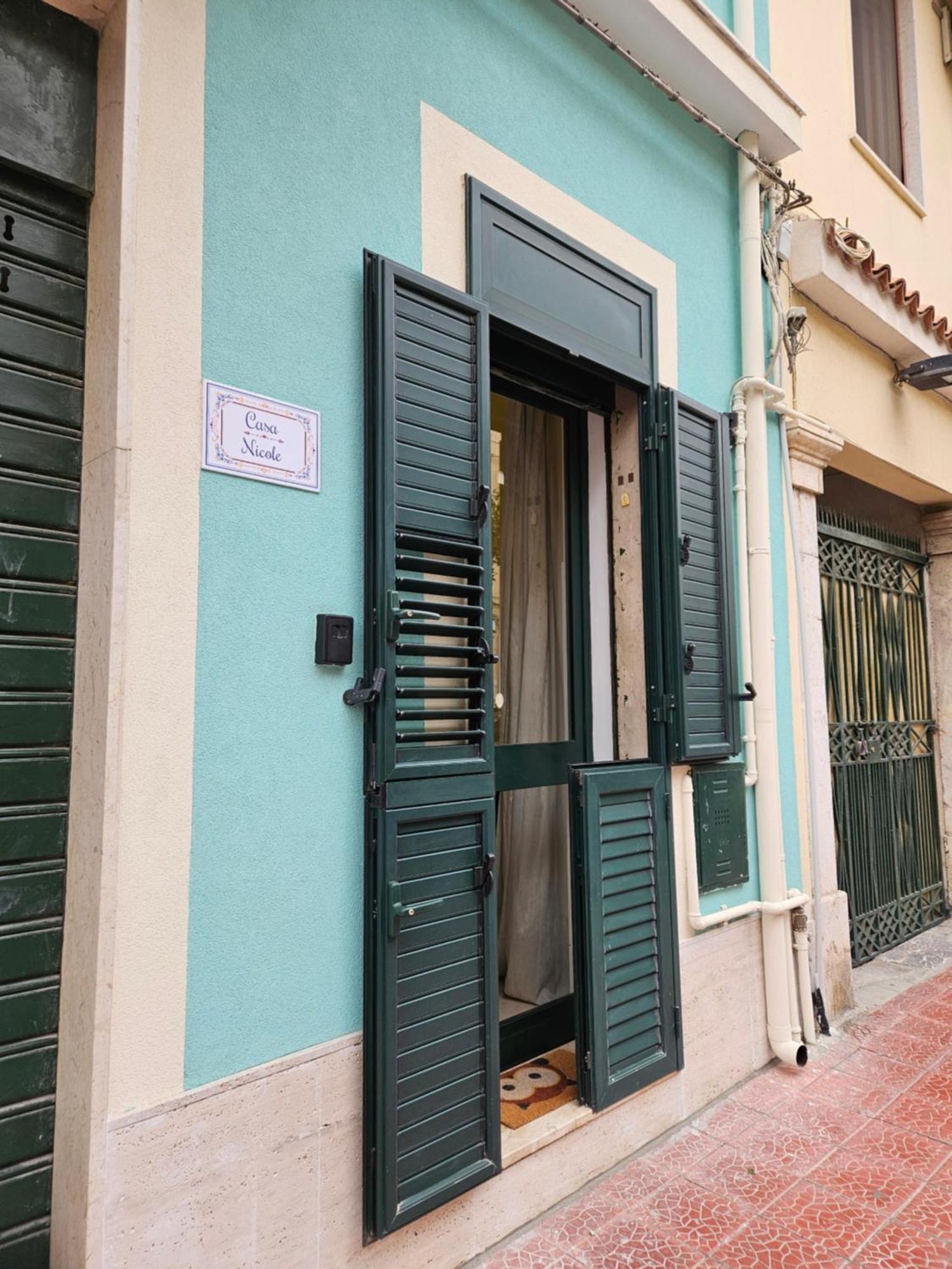 Casa Nicole - Letojanni Taormina Apartment ภายนอก รูปภาพ
